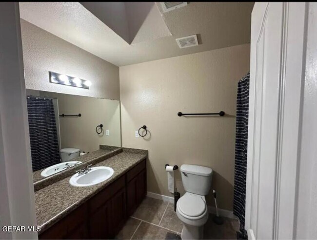 Building Photo - 13290 New Britton Dr