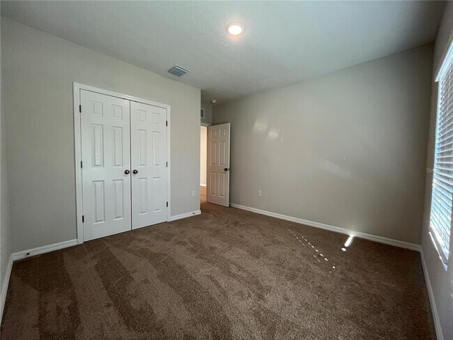 Building Photo - 14789 Summer Br Dr