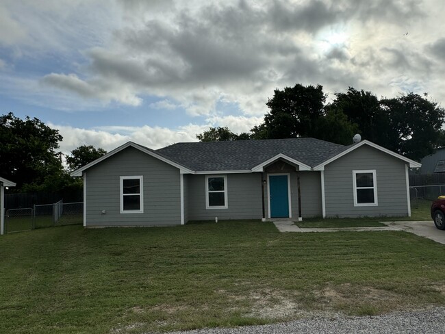 Primary Photo - 145 Quail Meadows Dr