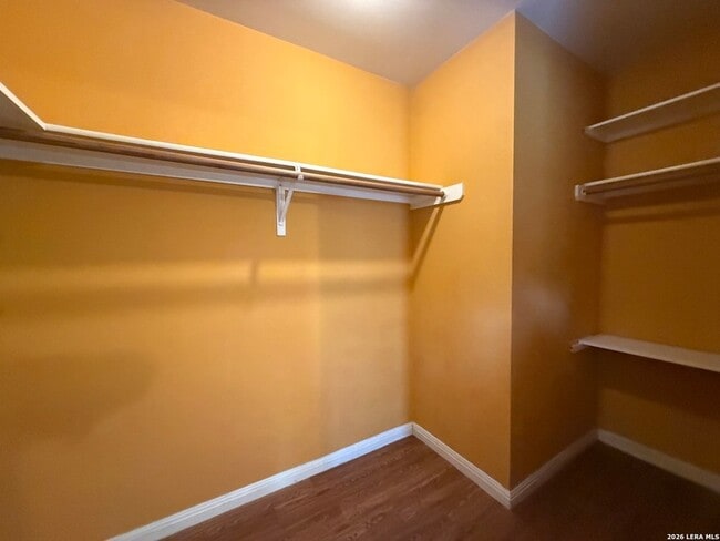 Building Photo - 4601 Bundyhill Dr