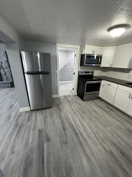 Building Photo - 4206 Annapolis Dr
