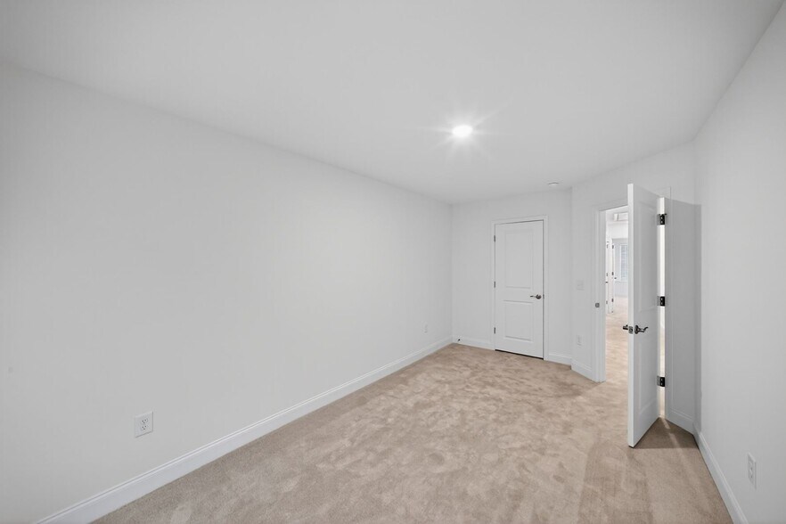 Building Photo - 16 Honeydew Wy