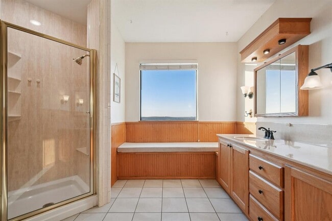 Building Photo - 21009 Fawn Ridge Dr