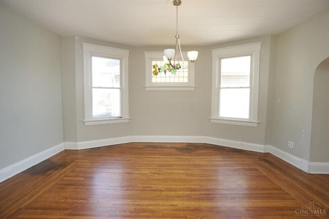 Building Photo - 2434 Kenilworth Ave