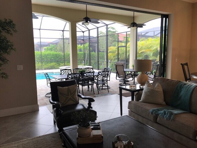 Building Photo - 9325 Vercelli Ct