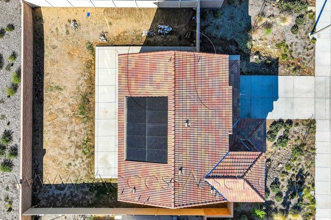 Building Photo - Beautiful Two-Story 4 Bed/3 Bath Home In Perris!