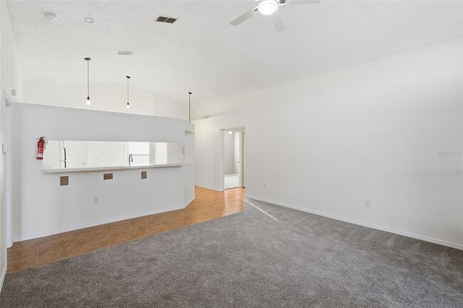 Building Photo - 844 Delfino Pl