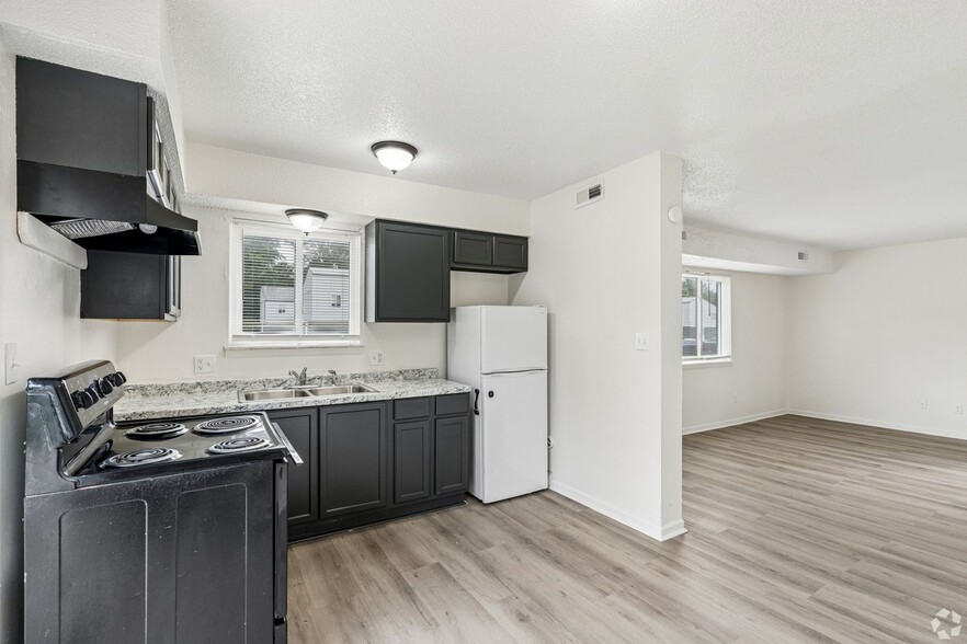 Interior Photo - Forest Village Apartments