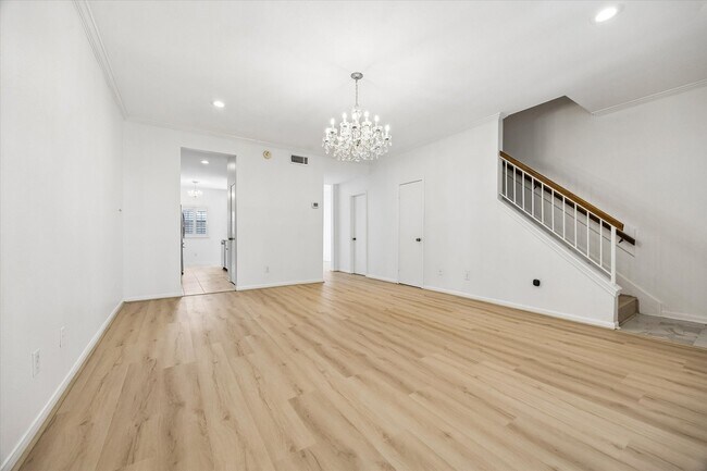 Building Photo - 1201 McDuffie St