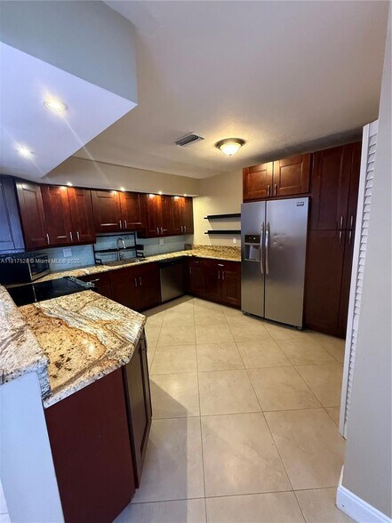 Building Photo - 363 W Camino Real