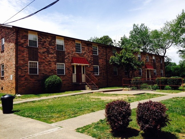 Building Photo - Garden Apartments