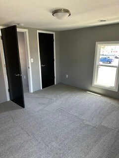 Building Photo - 509 Oak St