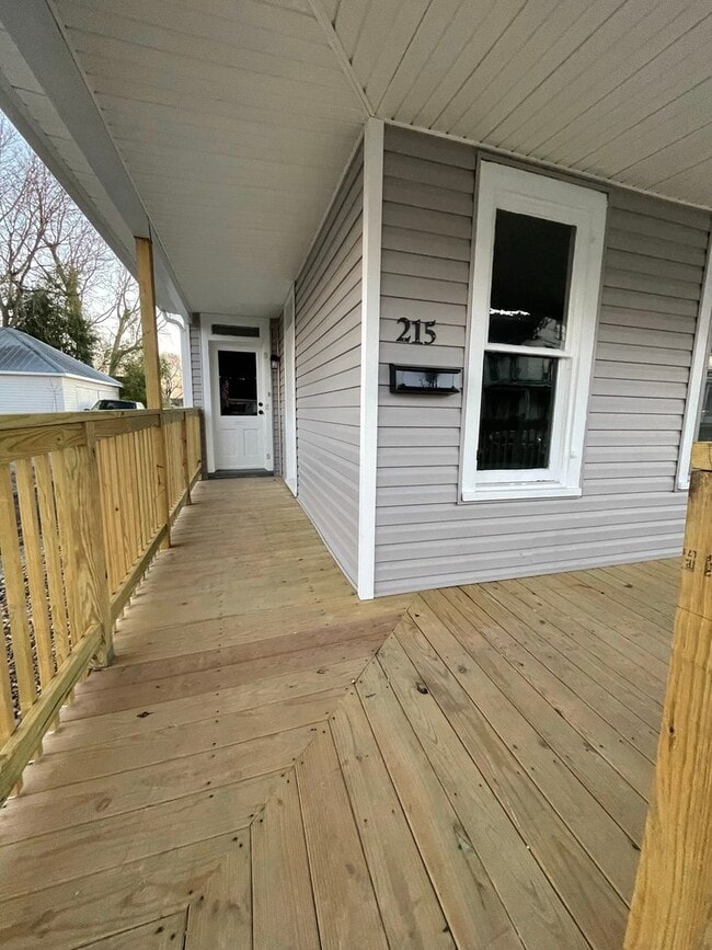 Building Photo - 215-217 Cleveland Avenue