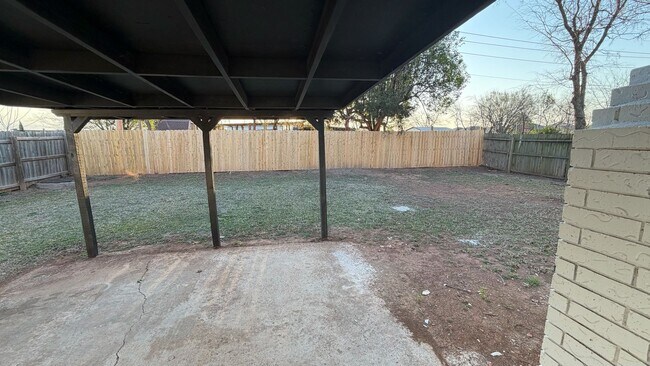 Building Photo - FOR SALE $230,000.00