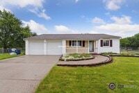 Building Photo - 551 Mallard Rd
