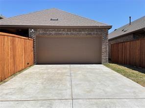 Building Photo - 2853 Franklin Dr