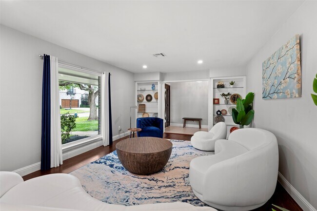 Building Photo - 5027 Wigton Dr