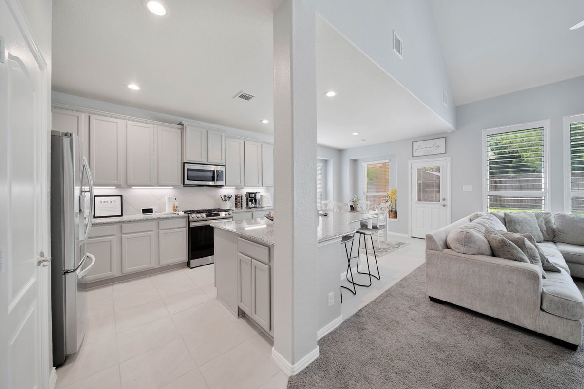 Building Photo - 26028 Brixham Oaks Dr