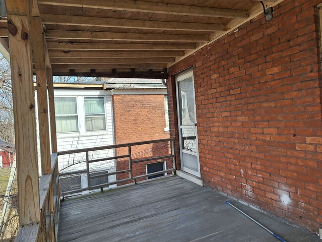 Building Photo - Brick Upper with multiple decks in Highand...