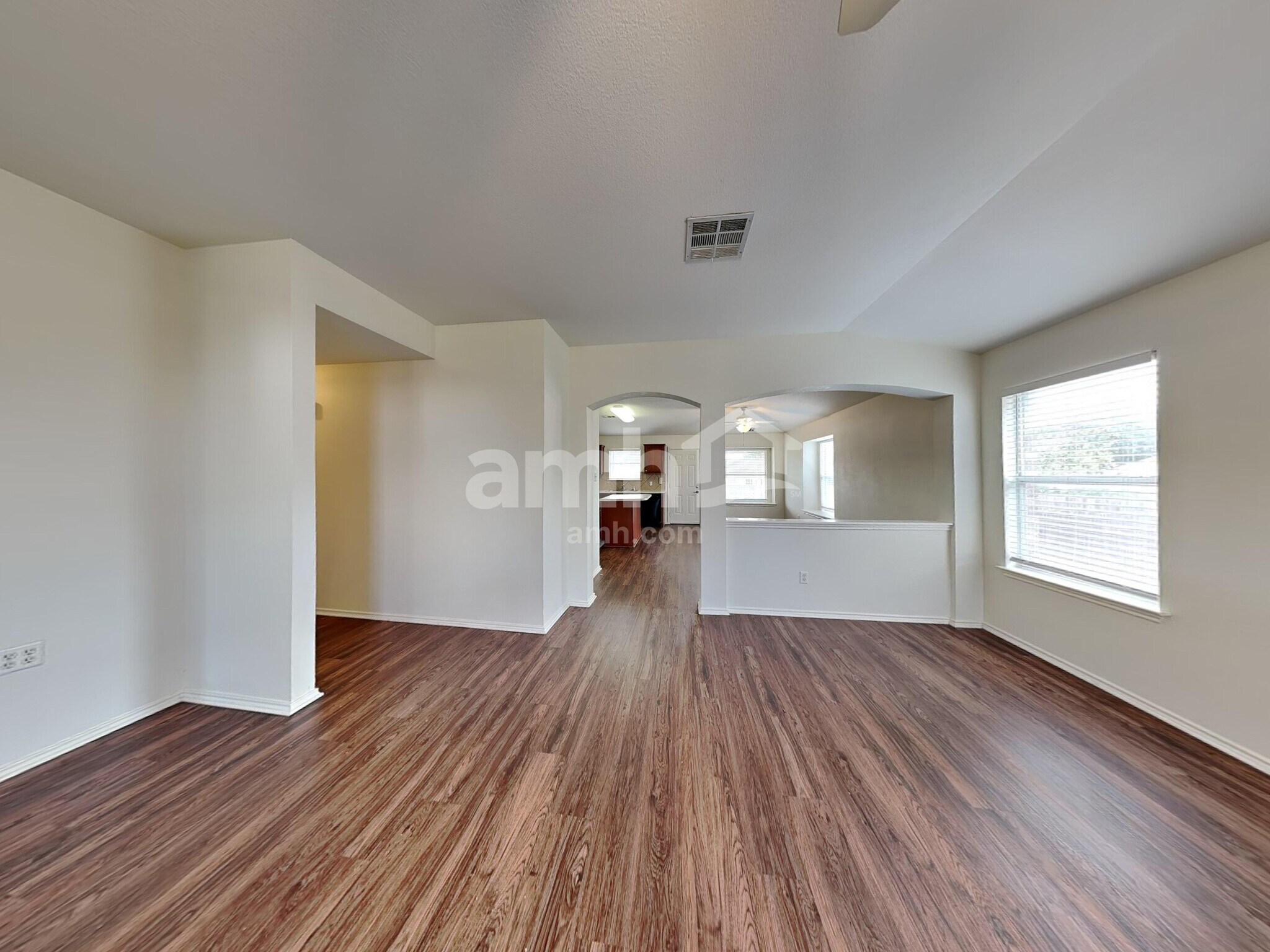 Building Photo - 14712 Bruno Cir