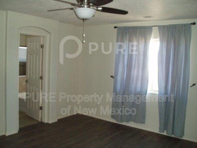 Building Photo - 9663 Mirasol Ave NW