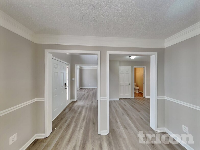 Building Photo - 11203 Chelsea Ln