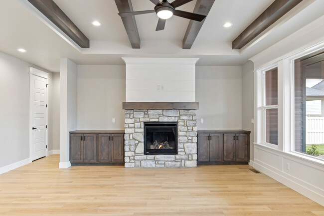 Building Photo - 4695 S Abbot Way
