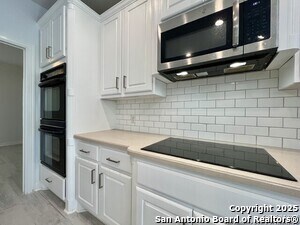 Building Photo - 414 Cadence Hill