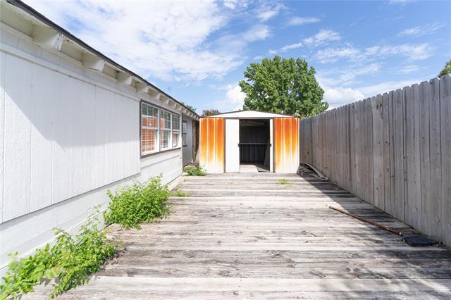 Building Photo - 3437 Knoll Point Dr
