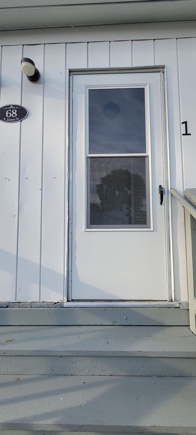 Building Photo - 68 E James St