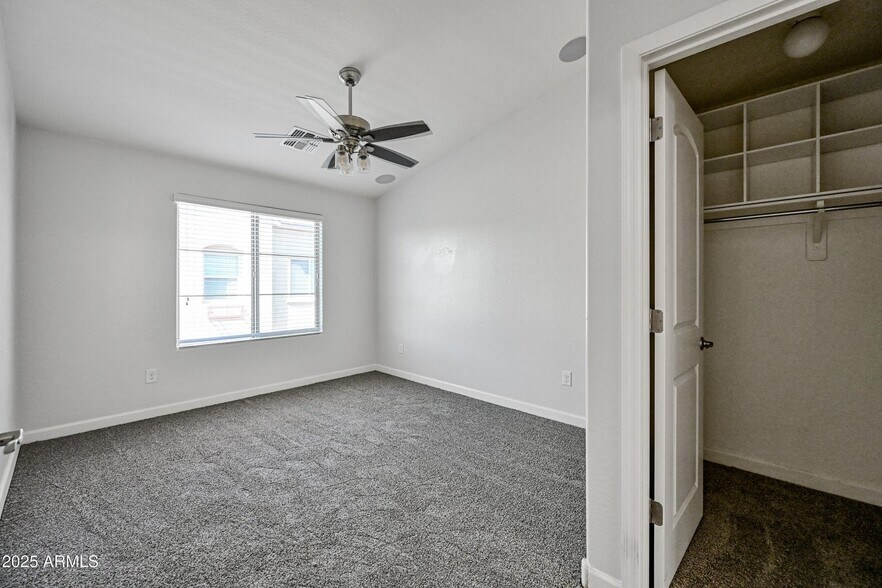 Building Photo - 240 W Juniper Ave