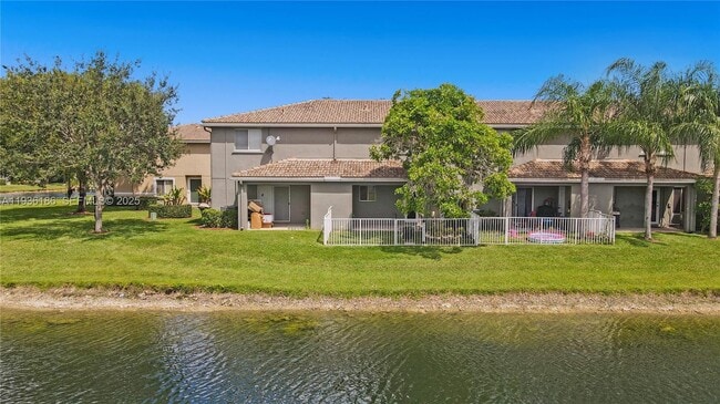 Building Photo - 5967 Glasgow Way