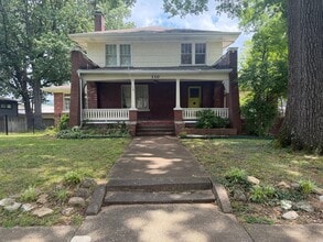 Building Photo - 110 Morningside Dr