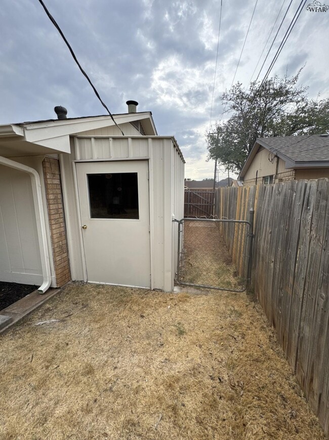 Building Photo - 4845 Trinidad Dr
