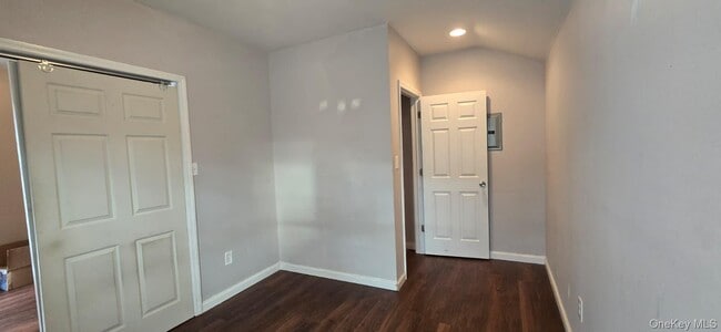 Building Photo - 21 Camp Fire Ln