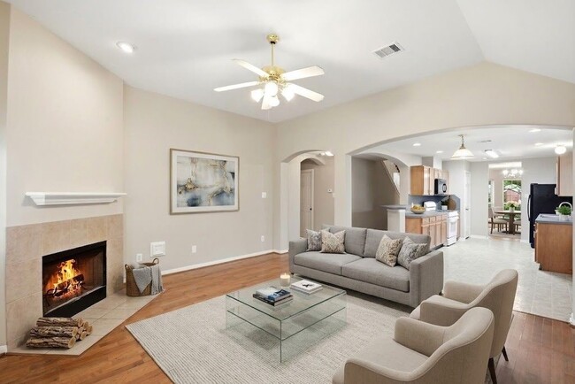 Building Photo - 3924 Highland Vale Ct