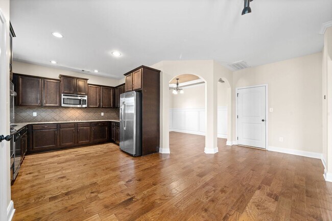 Building Photo - 2976 McManus Cir