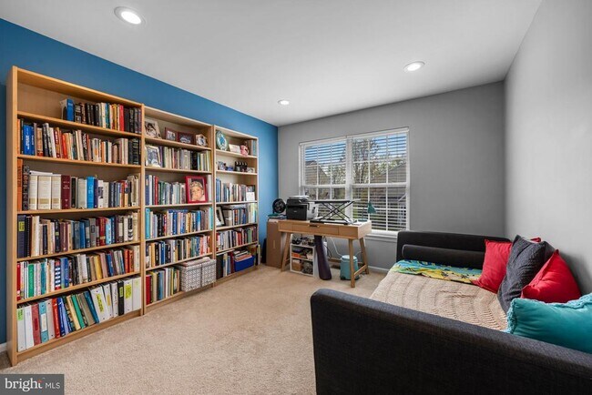 Building Photo - 1203 Delancey Way