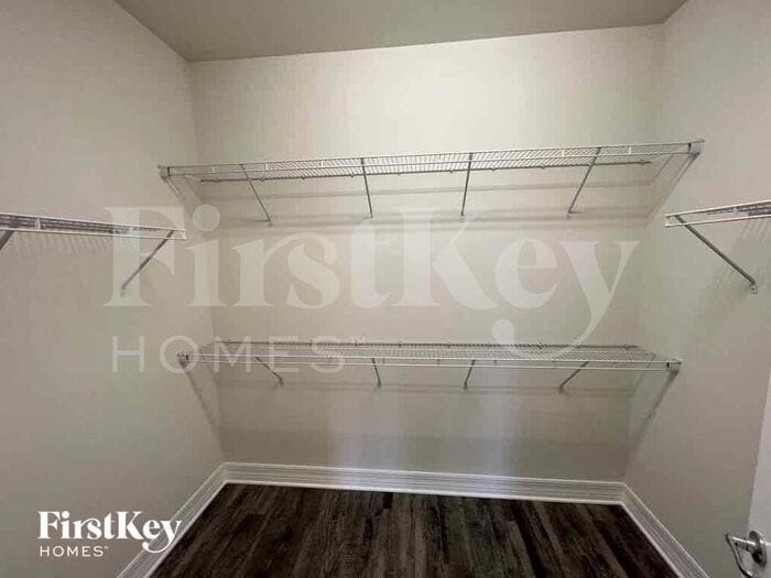 Building Photo - 2535 Marton Oak Blvd