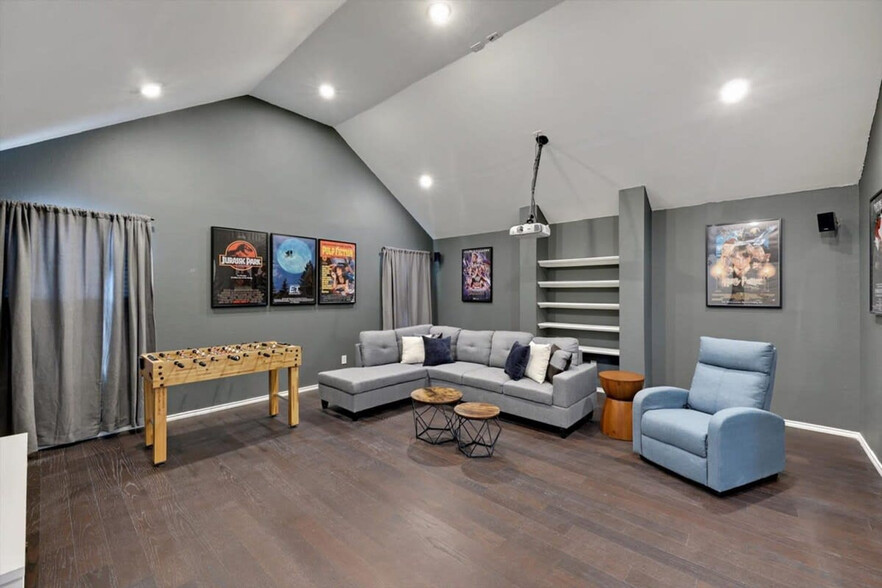 Building Photo - 7309 Springfield Dr