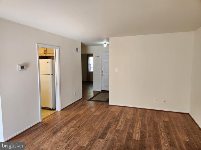 Building Photo - 10456 Parthenon Ct