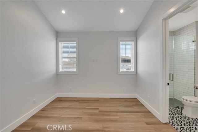 Building Photo - 2304 Harriman Ln