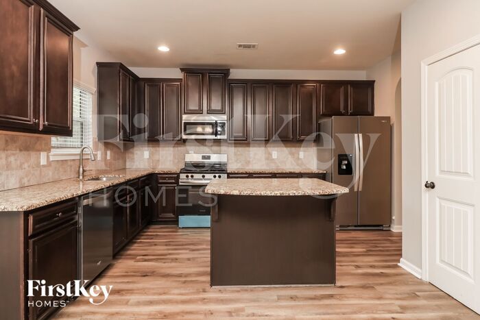 Building Photo - 931 Sublime Trail