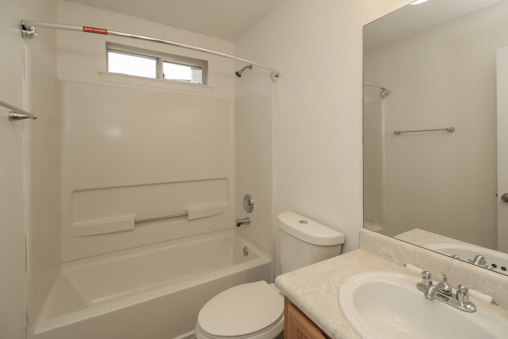 Building Photo - 9447 Rollinghills Dr