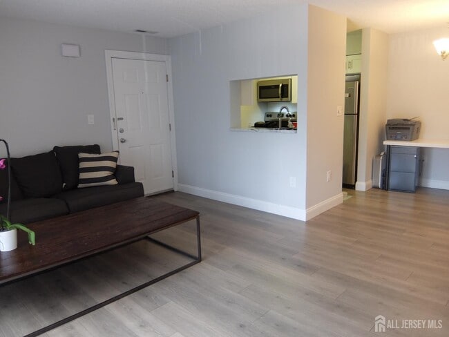 Building Photo - 5307 Ravens Crest Dr