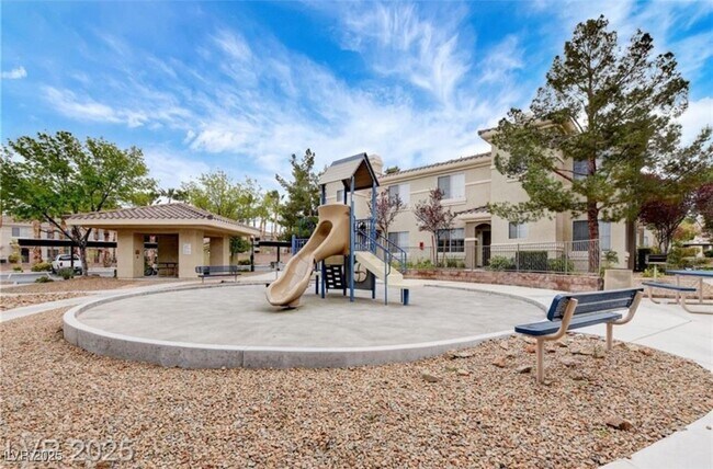 Building Photo - 9050 W Warm Springs Rd
