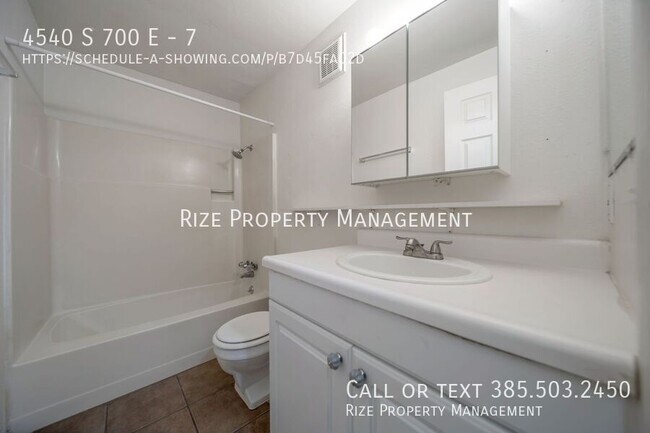 Building Photo - 4540 S 700 E