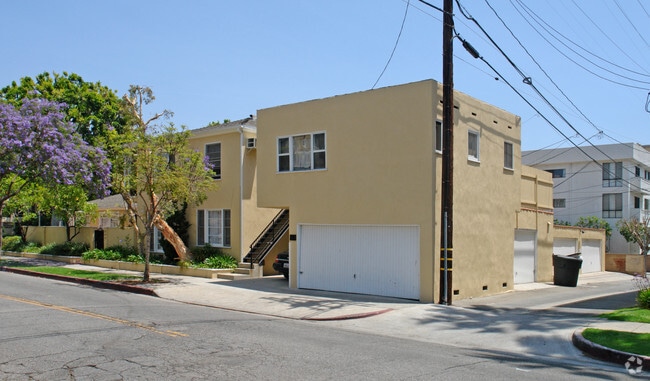 Building Photo - Burton Way Apartments