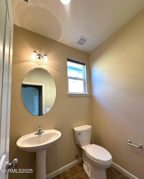 Building Photo - 545 Terracina Way