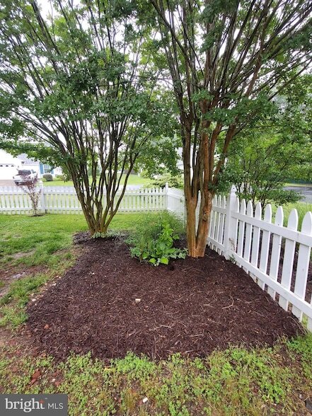 Building Photo - 11611 Hampshire Ct